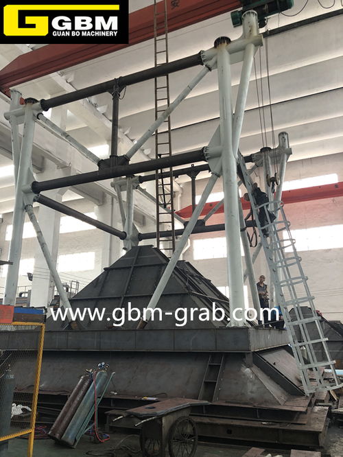 2台60m3除尘漏斗在工厂进行预装 公司动态,抓斗 集装箱吊具 除尘漏斗 上海贯博起重设备