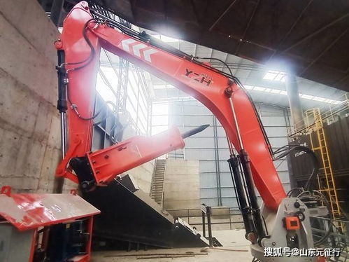 固定式液压破碎机成功交付给重庆姜家砂石骨料厂